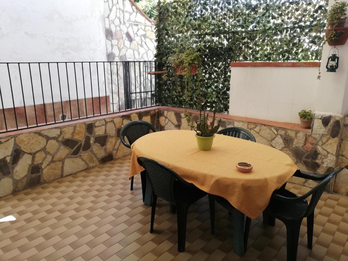 Charming Apartment In Mondello Palermo Exterior foto